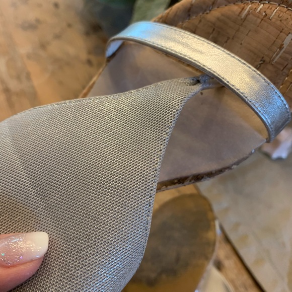 Donald J Pliner square heel sandals - Picture 3 of 6